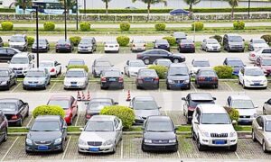 New parking apps allow you to toss the keys to a valet without worrying about where to park your car.